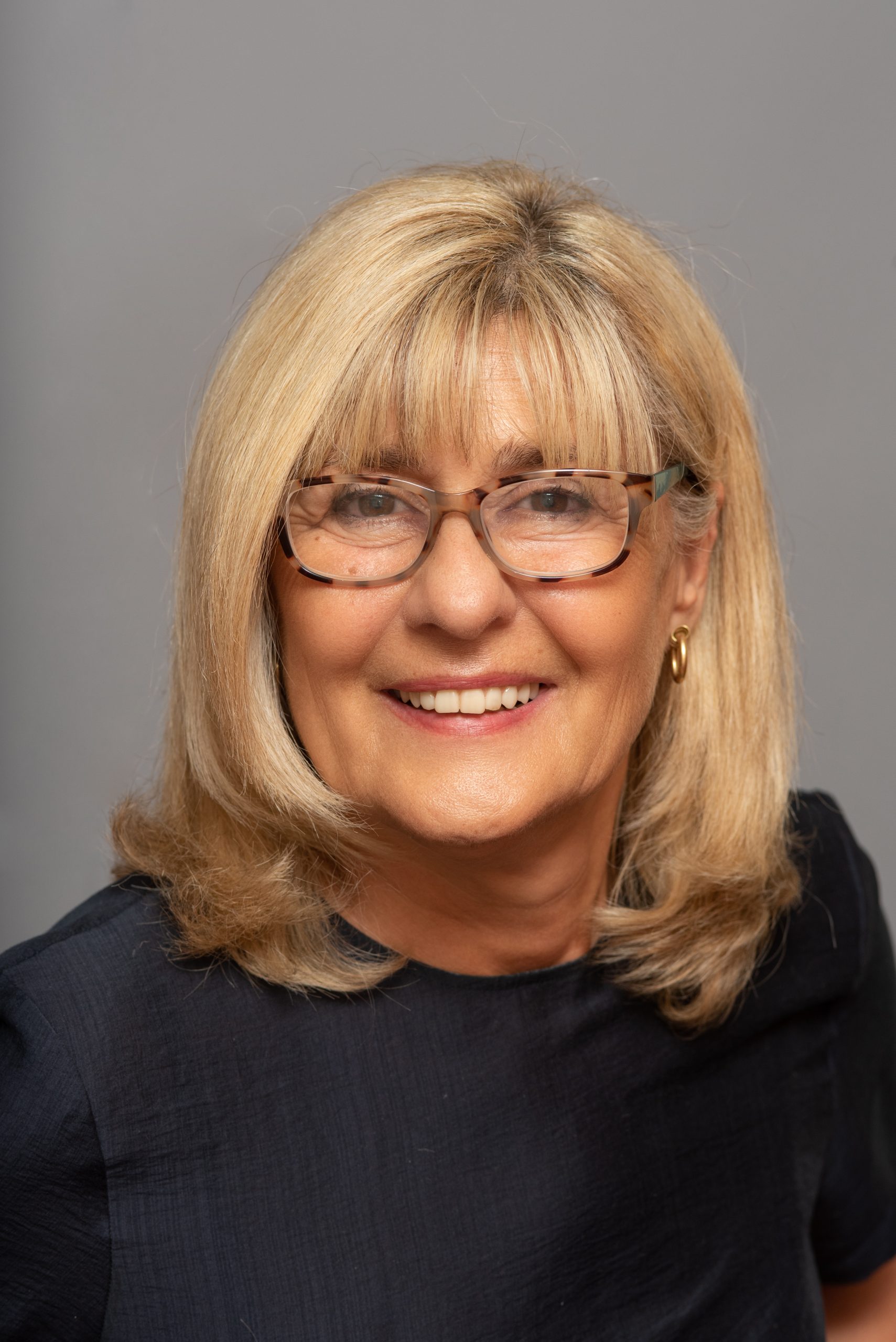 Dr. Boross Ildikó